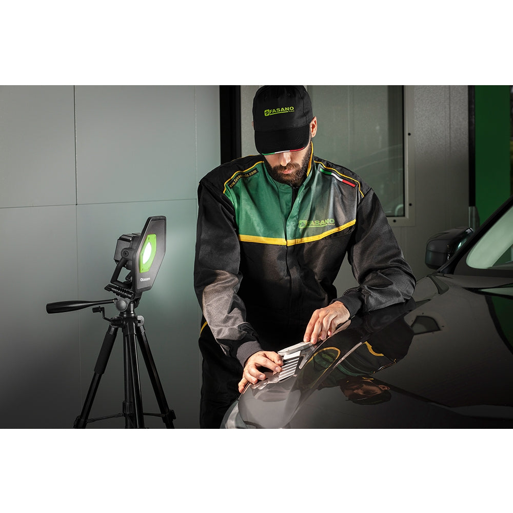 Faro Led Ricaricabile Controllo Colore Per Carrozzieri., FG 236